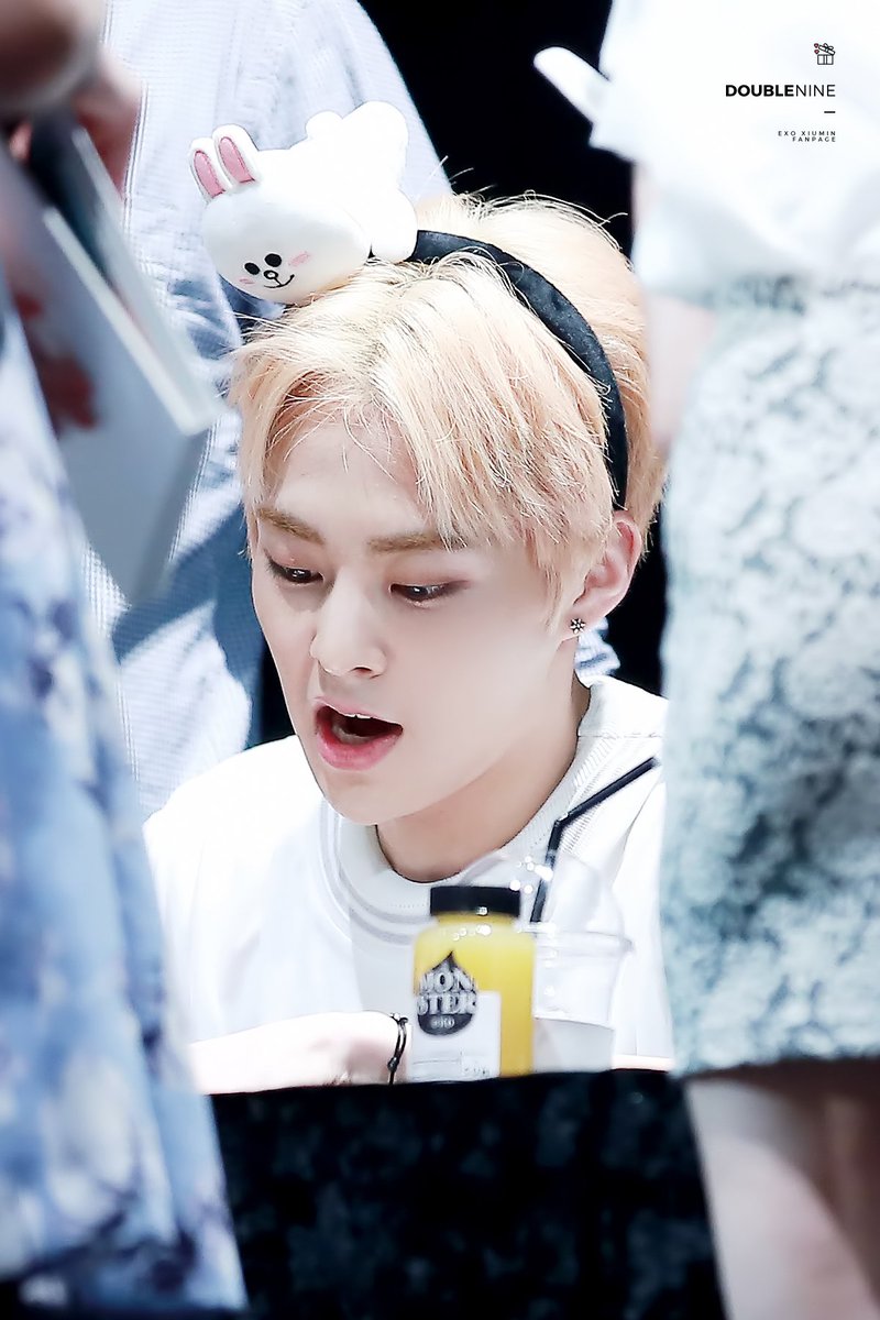 knockknock0408's tweet photo. [DL/BD] 170326 XIUMIN_1500P
LINK >> https://t.co/45utoaaaIh https://t.co/OvItWAISmc