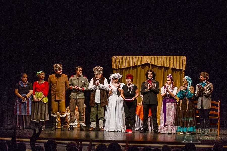 Teatrerana's tweet photo. Citando a 1 grand:
"El teatro es poesía que se sale del libro para hacerse humana".
#FedericoGarcíaLorca 
¡¡¡Feliz día Mundial dl Teatro!!! https://t.co/luCGVpeot5