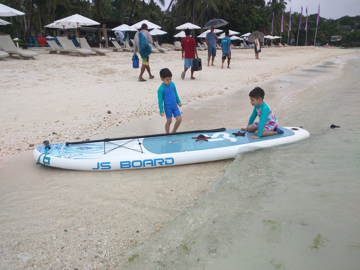 JSBOARD2's tweet image. Kids with SUP on beach.#JS BOARD#
