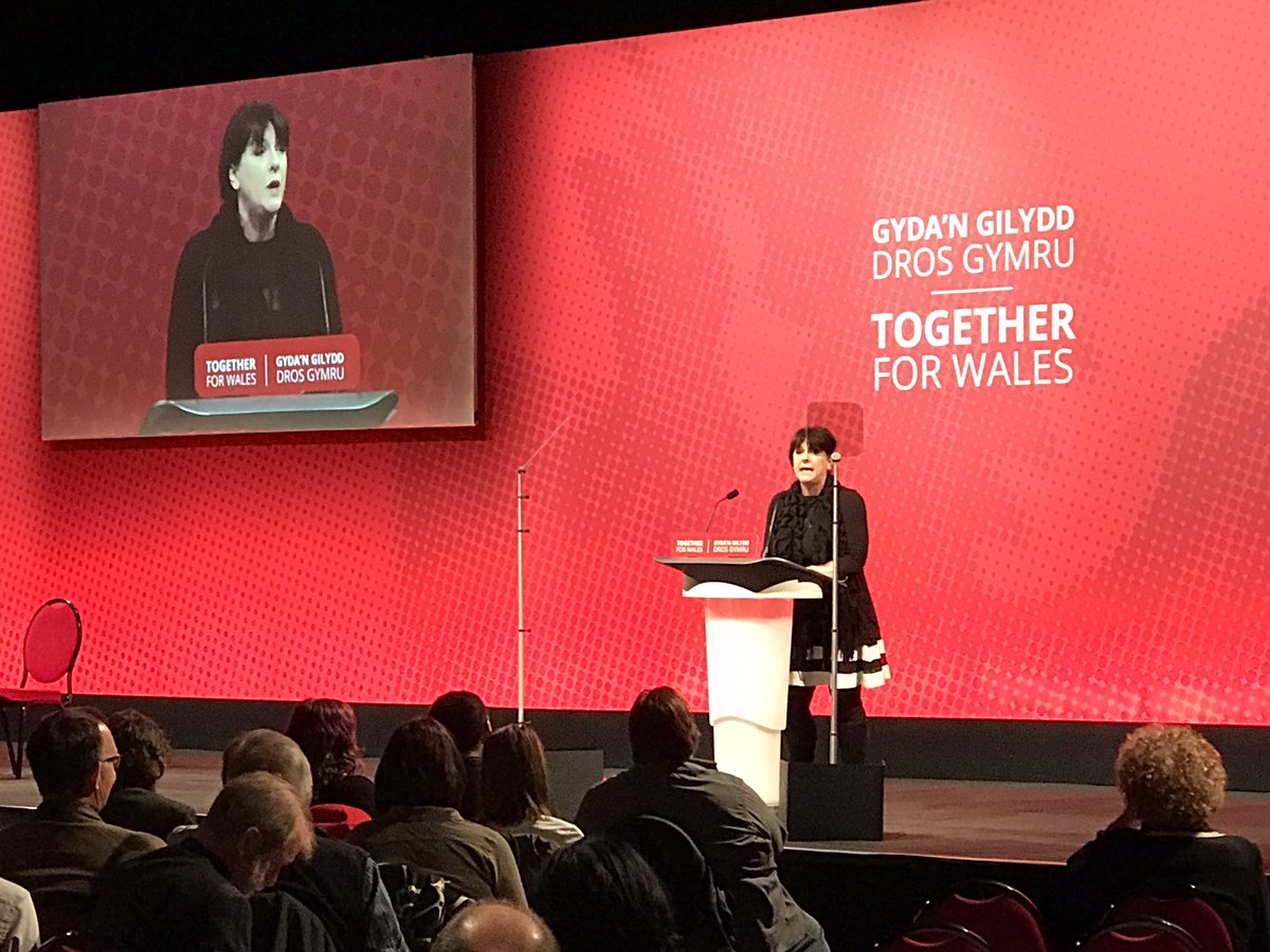 rhi4islwyn's tweet photo. I enjoyed addressing @welshlabour conference in Llandudno this weekend. @WelshGovernment committed to supporting music education #WelshLab17 https://t.co/vhssGHckm6