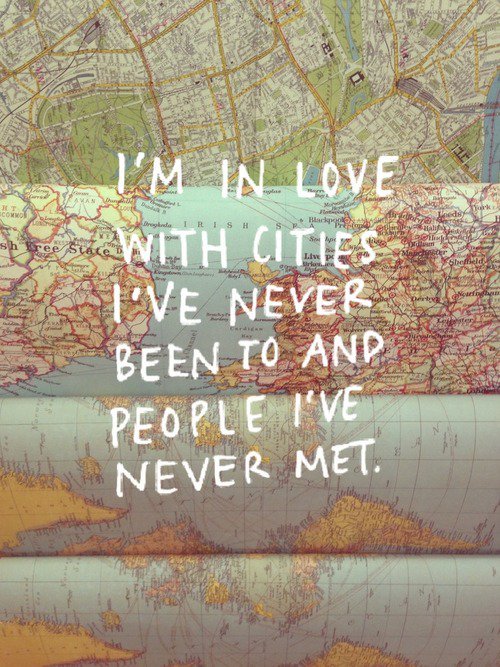 TravelThroughIt's tweet photo. #MondayMotivation is knowing there's a world out there waiting for you, girl. Considered seeing the Northern Lights? https://t.co/xP89OCmOeZ https://t.co/rotJsOL0b7