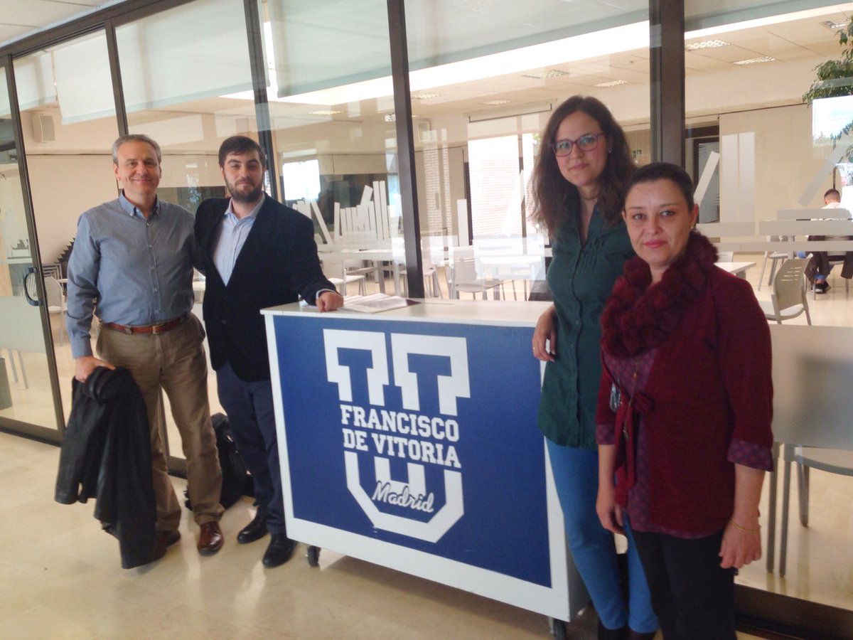 Ilusiona_Psi's tweet photo. Un placer compartir nuestra experiencia de emprendimiento con los alumnos de psicología de la @ufvmadrid #emprender #Psicologia https://t.co/qUn2DT8JyV