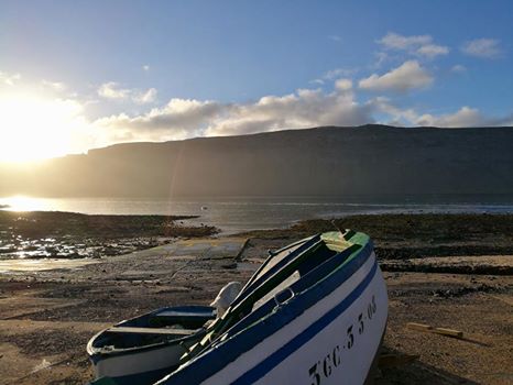 lineasromero's tweet photo. ¿Pronóstico para el #Lunes?...¡Calma total!
Así amanece hoy, no hay mejor manera de empezar la semana. 😎�� https://t.co/ppFJYi3niC