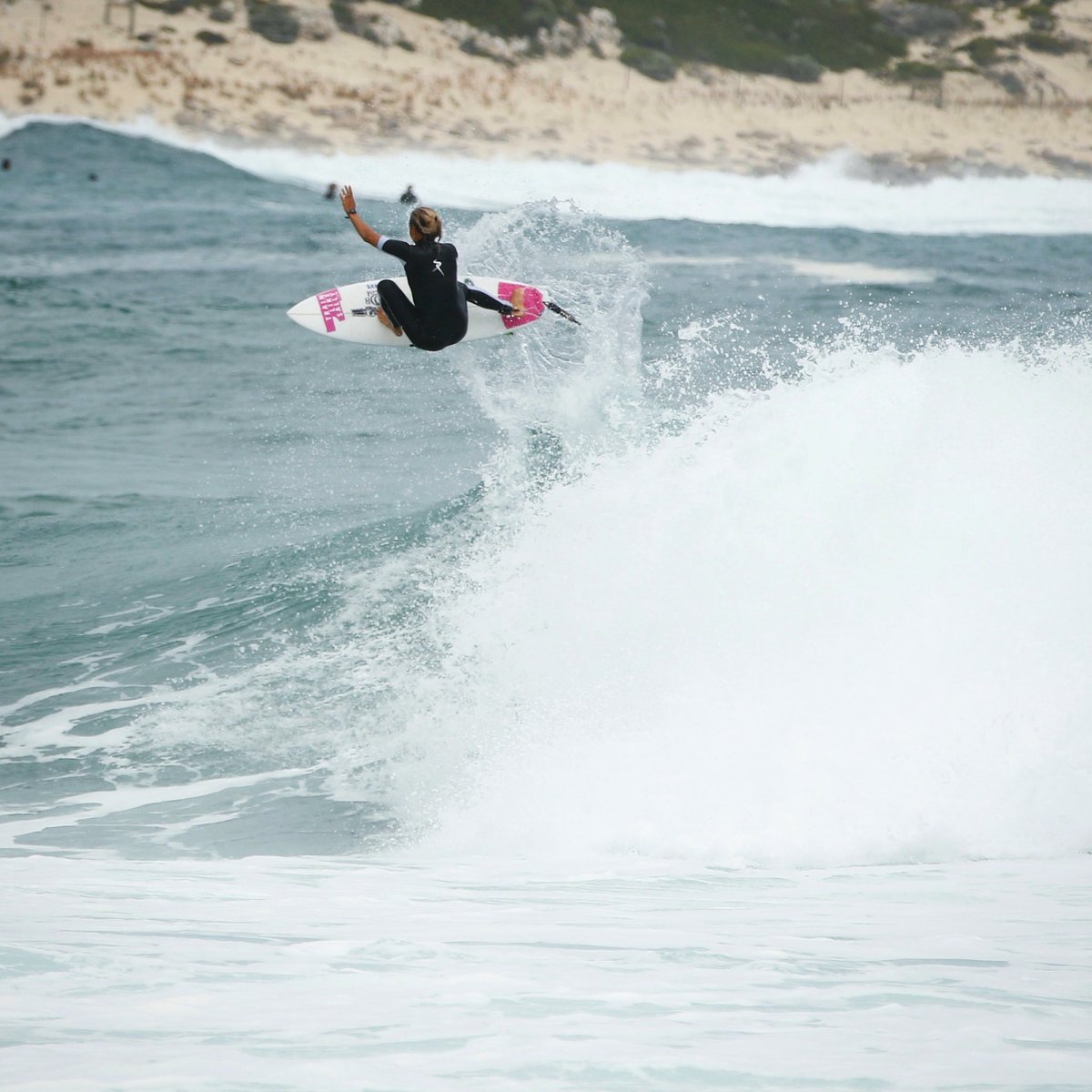 Sally Fitzgibbons tweet media