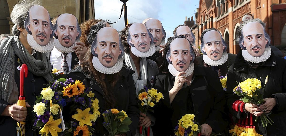 Shakespeare au chevet de l’ #Europe, un article à (re)lire sur #CNRSleJournal pour la #JournéeduTheatre bit.ly/2nYr4Ro