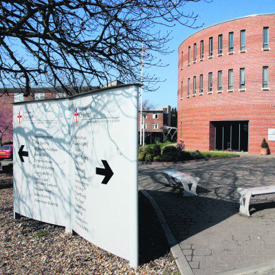 standardchester's tweet photo. University of Chester ranked higher than Cambridge University in experience survey
https://t.co/b2bl7Yjc4O https://t.co/pKJ7XCYvpI