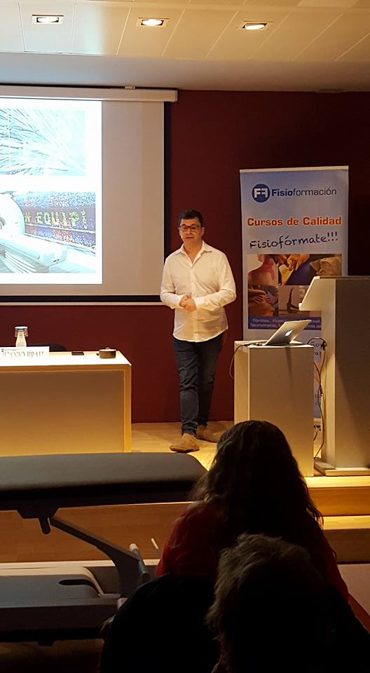 egfisios's tweet photo. Gran jornada, gracias por los conocimientos compartidos #Fisioterapia x @JuanjoBrau @PrunaDoc #ffbcn @fisioformacion @raiguade https://t.co/ez3DECCwYA