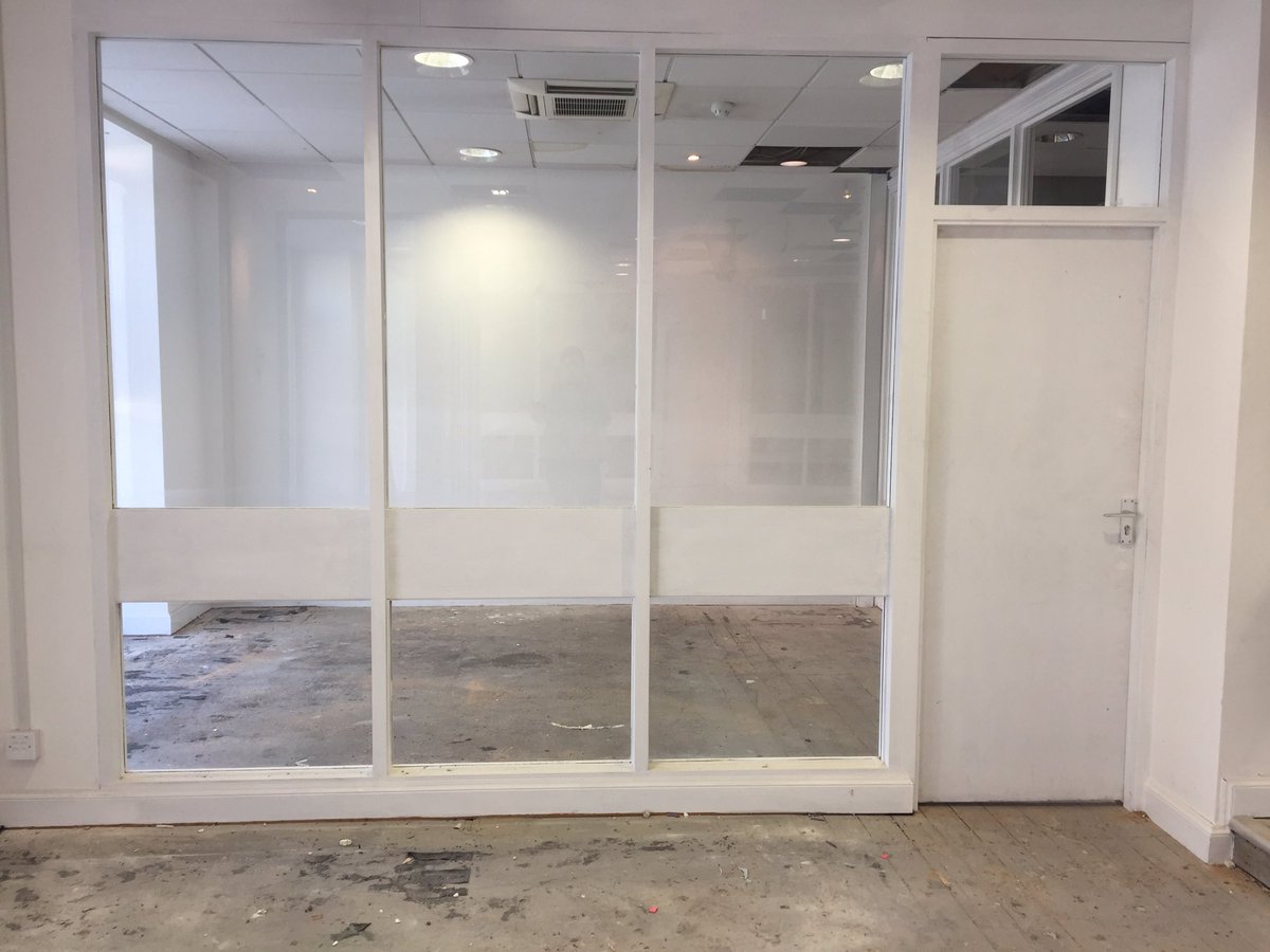 OverDarwenHouse's tweet photo. The sun is shining and work is pushing on! Getting closer... #GrowthHub #Darwen https://t.co/fTDUqHlqjR