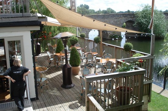 StratfordColl's tweet image. #ApprenticeVacancy: Join The Bridge as their Apprentice Commis Chef #BidfordonAvon
Apply now &amp;gt;&amp;gt; bit.ly/2mSGKYr