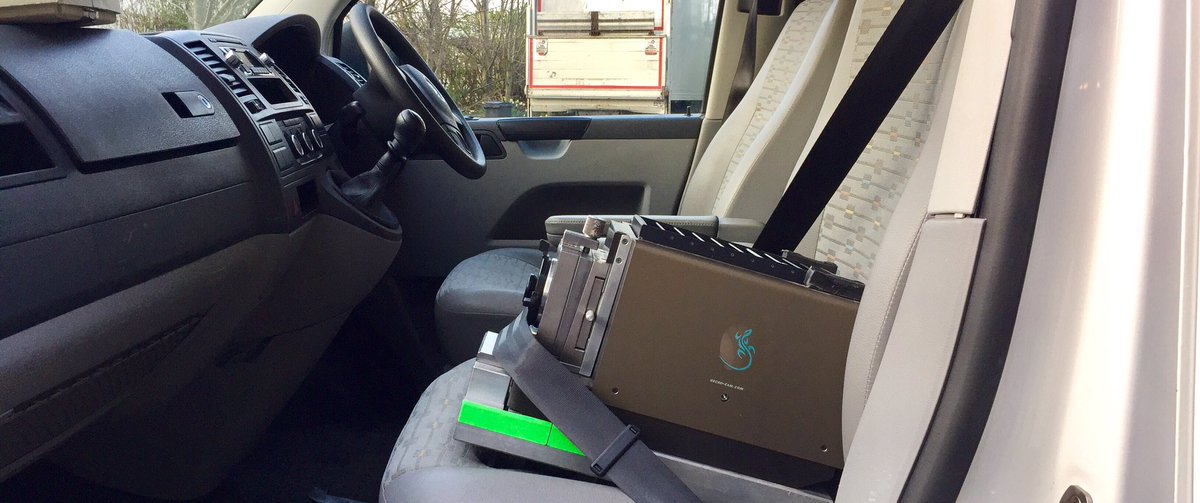 VastValleyLtd's tweet image. Quick spin over to Bray for our Projector.Settling in very well so far.Have a good week all!#LensProjector #GeckoCam #HappyMonday