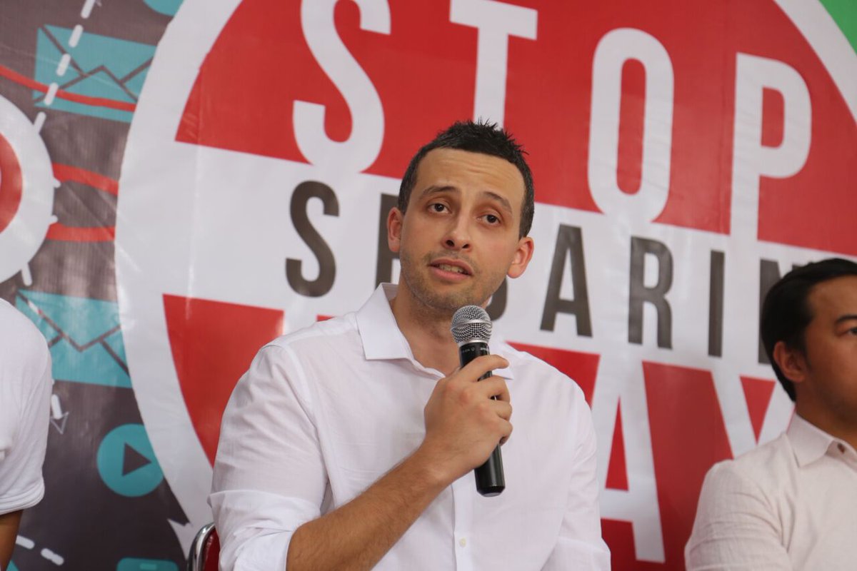Teman2 bs cek kebenaran berita ttg #AniesSandi di jakartamajubersama.com dan fitnahlagi.com, jadi ga kemakan hoax deh! Sebarkan!