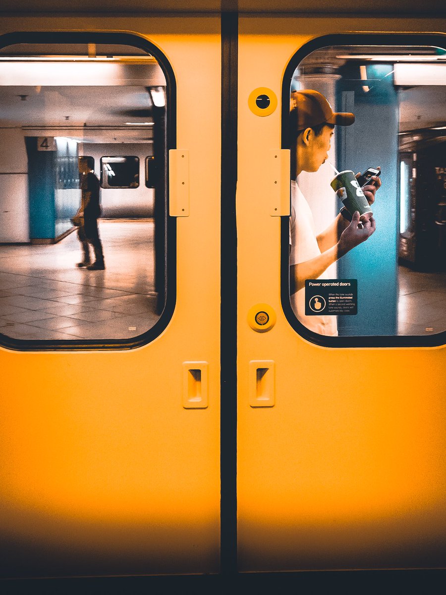 savilleknight's tweet photo. Fleeting glances of commuters  #streetphotography #urbanandstreetphotography #trainvision #melbournestreetphotography https://t.co/SFrR1sUrPf