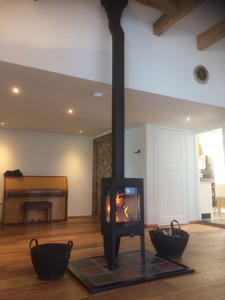 Wow. Dit is toch wel een prachtige uitvoering van de #Jotul F163. Knap werk jongens