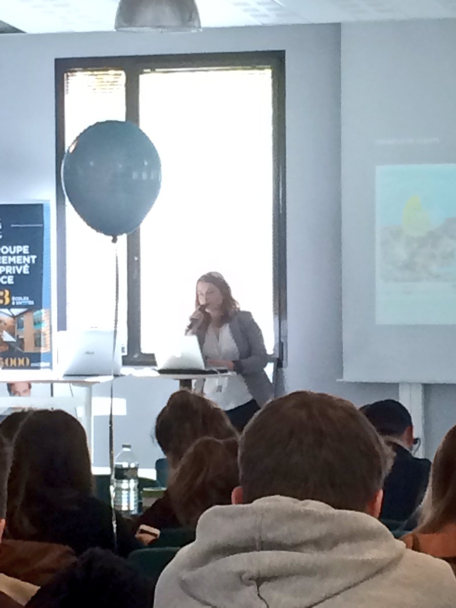 ClemenceMaul's tweet photo. @ElisaMadiot en direct de l'ISEG Marketing &amp; Communication School Bordeaux : le sport, une passion qui l'anime jusque dans son travail ! https://t.co/DrS9DrLeOv