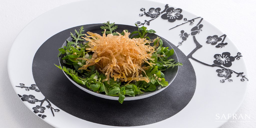 Safran_Paris's tweet photo. Le camembert AOP vu par le #Chef #Orieux ... #SafranParis #Assiette #Collection #OrginNoire #gastronomie #gastronomy #camembert #aop https://t.co/RjIQElKv0K