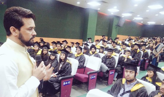 FinancialXpress's tweet photo. #IITMconvocation As you set out from classroom to boardroom, time to dream is over, it's time act &amp; solve global challenges: @ianuragthakur https://t.co/PezIOVE0Is