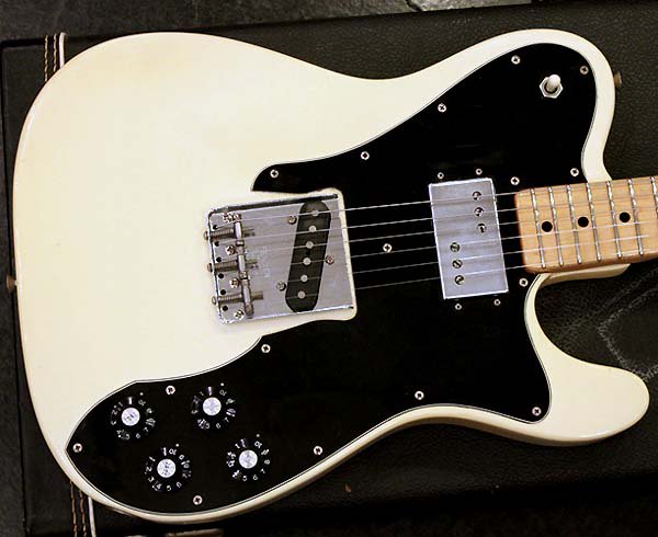 J Guitarnews Twitter પર 新着楽器 クローズアップ Fender Telecaster Custom Blond Finish 1973年製 テレキャスター カスタムの初年度 生産数の非常に少ないブロンド フィニッシュのメイプルネック仕様 T Co Xwds5q1p7a T Co
