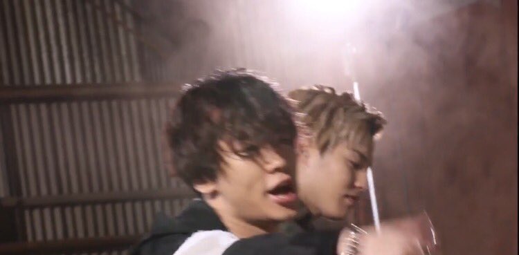 RAMPAGE_song's tweet photo. RIKU

ＴＨＥ ＲＡＭＰＡＧＥ、感情むき出しでＭＶ撮影

#THERAMPAGE #EXILETRIBE #FRONTIERS #LDH #RIKU https://t.co/f2XNjEFcPB