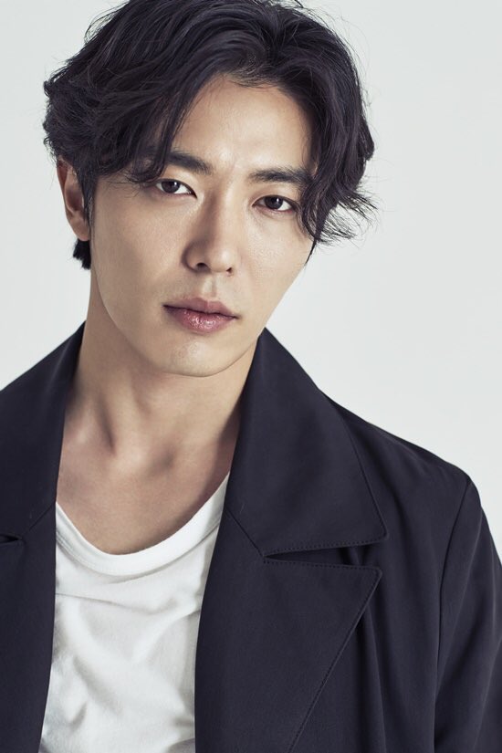 C76qIZKXUAA-6q7.jpg:large