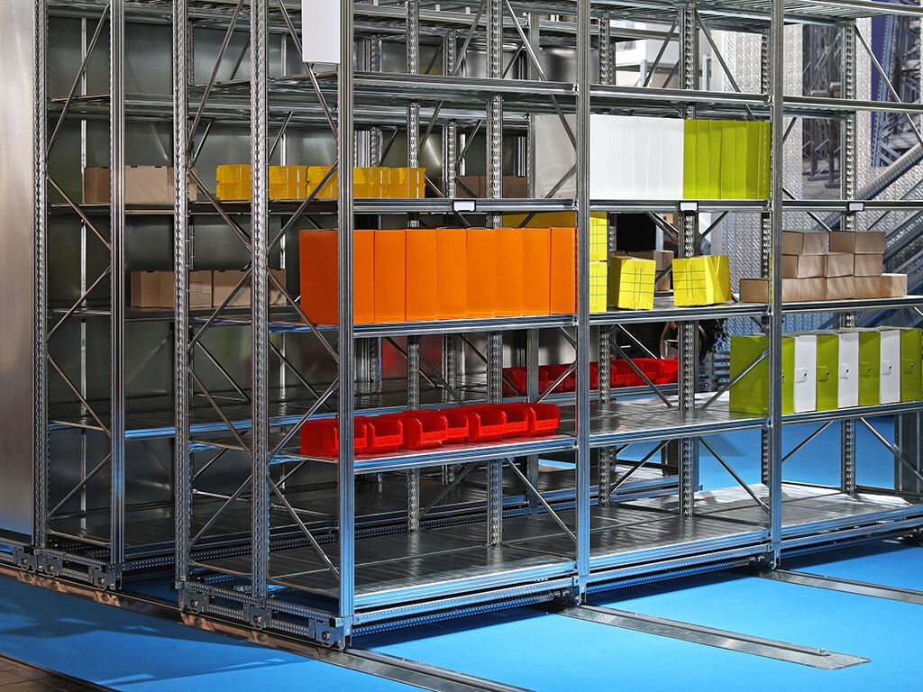 quickline_aj's tweet image. Need to store batches of pallets? #mobileracking is the perfect solution,visit our website to find out more bit.ly/2ffPfGr