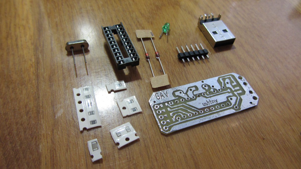 say_2016's tweet photo. Homemade #USBtiny ISP 
https://t.co/y4Y6bKzb3N
https://t.co/ejttSbXVfp https://t.co/y1EIPB3qEB