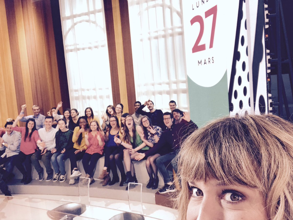 Daphne_Burki01's tweet photo. Hello! On démarre la semaine avec vous! 12h20 @LNE sur @C8TV en direct 
#actualité #surprises #plaisir https://t.co/5Rb4fRjSRP