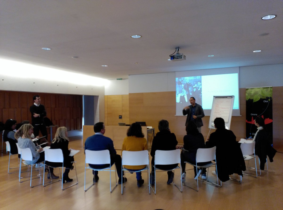 turismegarrotxa's tweet image. Avui creem l'equip de creació de producte @OGLL35 #motivacio #autenticitat #compromis #culturacol•la borativa @CostaBravaCB @EstanisVayreda