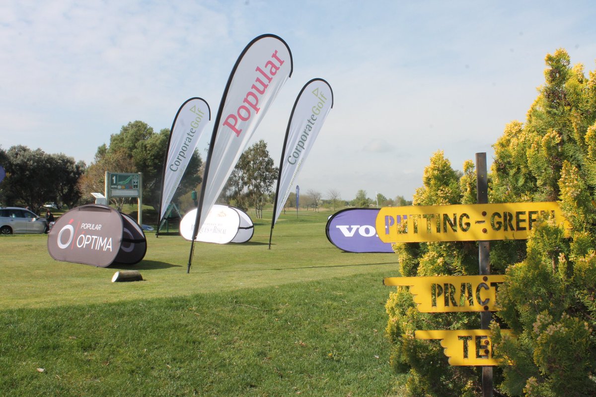 corporategolf_'s tweet photo. Fotos Circuito Corporate 2017 @golfloslagos https://t.co/Z66vvQ6G7h Disfruta el #golf @volvocar_es @AirFranceES @IBEROSTAR @marquesderiscal https://t.co/eWJgzO45sC