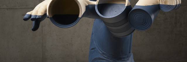 Wooden Surrealist Sculptures with Geometric Shapes crwd.fr/2n2dlrS