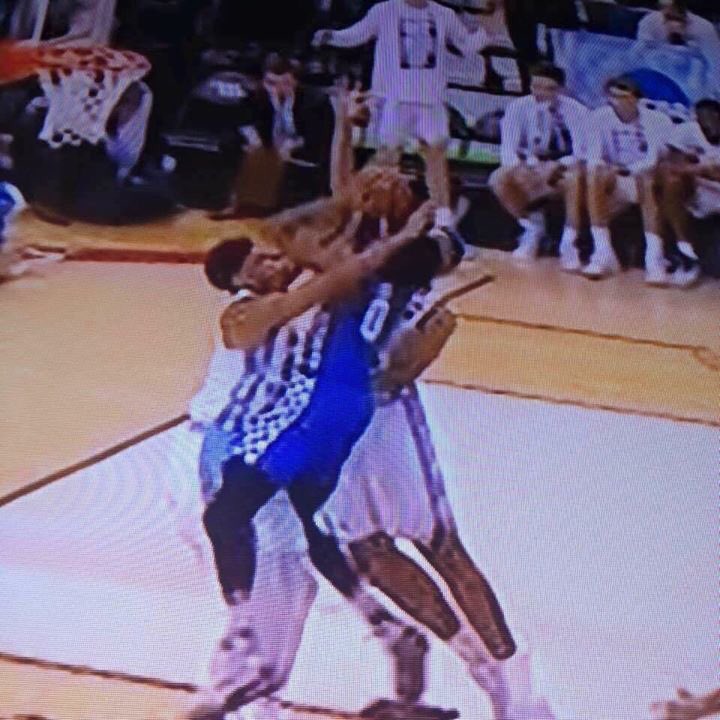 NotJerryTipton's tweet photo. In a game as close UK-UNC, every point matters. Every play matters. Every call matters. Especially the ones that aren't made

h/t: @bpbmusic https://t.co/I7IYrDykD0