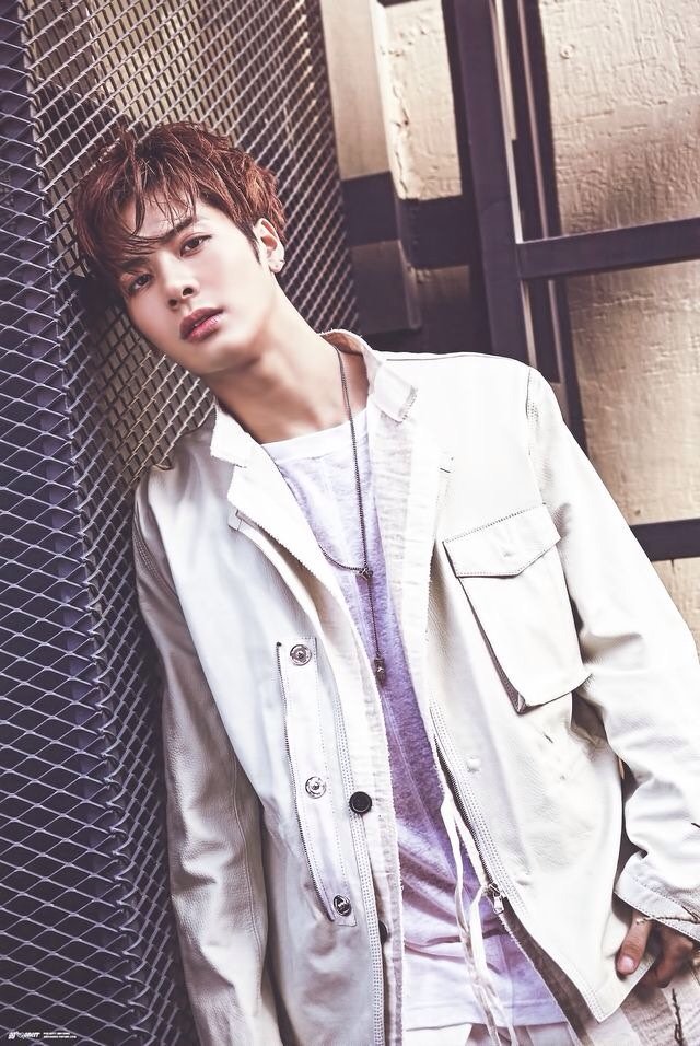 GGG7MB's tweet photo. แจกพลร20รูป1คนนะ สุ่มวันนี้นะคะ 23:23 แฮปๆแจ็คสันที่รัก❤️💖😍😊  #KingJacksonDay https://t.co/qSHjuVMOcp