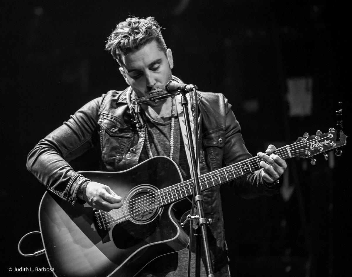 nickfradiani's tweet photo. Thank you to each and every one who made it to the show in NYC on Saturday. I appreciate you all so much. https://t.co/hymzyjKesp