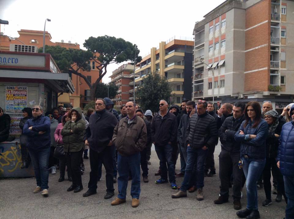 ugl_terziario's tweet photo. #LazioCrea, assemblea  #UglTerziario davanti alla Regione Lazio per rivendicare la perequazione del personale @LMalcotti https://t.co/H7K18vgW6C