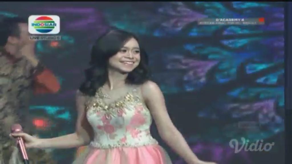 Byutipulllll😍😍😍😍
<a href="/Lesti_Jenong_DA/">Lestykejora</a> 
#LestiKejoraTop15DA4IVM