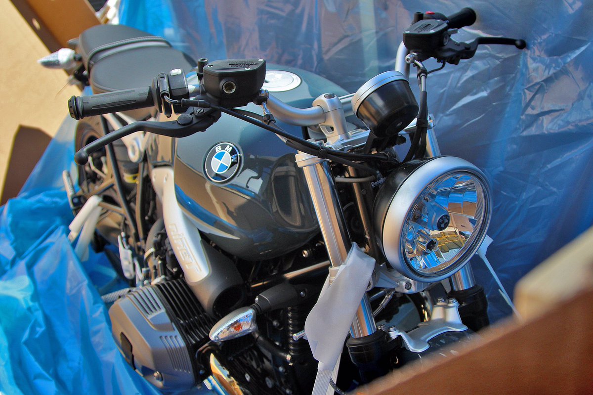 It's unpacked and on our showroom floor! The stripped down BMW RnineT Pure, come drool! #makelifearide #RnineT #bmwmotorrad #Stellenbosch