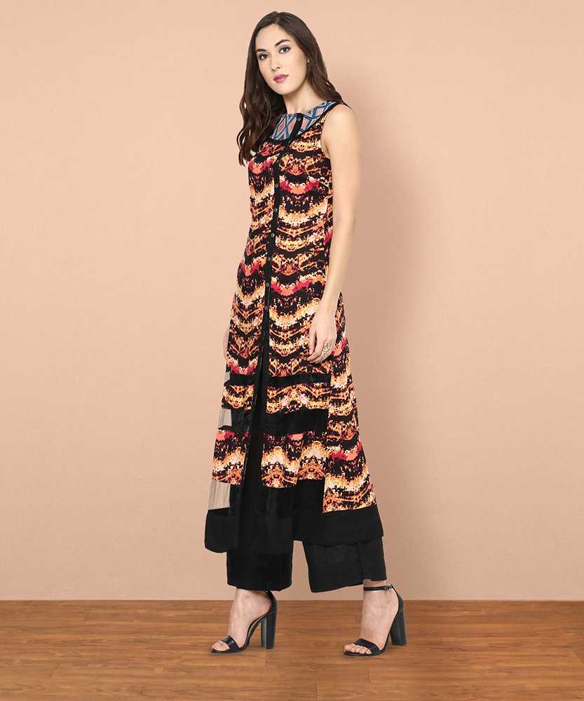 Give your ethnics an edgy style with Yepme!
Shop women’s ethnic wear bit.ly/2muaNna