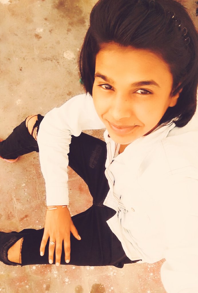 khushililear's tweet photo. https://t.co/ckFs43dM9i