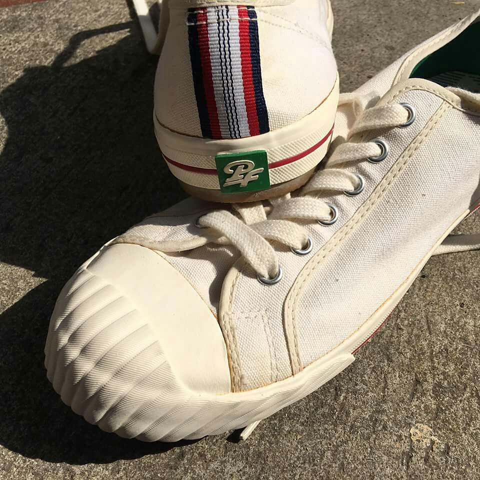 TeenSneaker's tweet photo. PF Flyers (รถถัง)
Sz.9(27cm) เหมาะกับเท้า42
สภาพใหม่เอี่ยม เหมือนมือ1
Price : 2100฿

Line:xjapan2014
Tel.081-404-6449 https://t.co/2uUkIVvggd