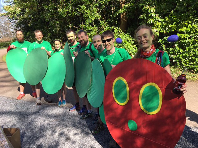 Huntscider's tweet photo. We had a great day supplying the runners at @DelishTrails with #cider and #applejuice on Saturday! Thank you! #sun #devoncider #running https://t.co/xIvDzwJNbC