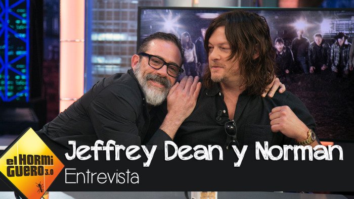 atrestube's tweet photo. Los protagonistas de 'The Walking Dead' visitan @El_Hormiguero y desvelan las dos muertes que darán un giro
https://t.co/xyA17cFlnK https://t.co/v2Gw1ktMit