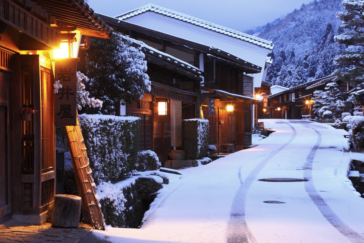 wikifrio's tweet photo. Winter in Japan ❄ https://t.co/ANx75k5moI