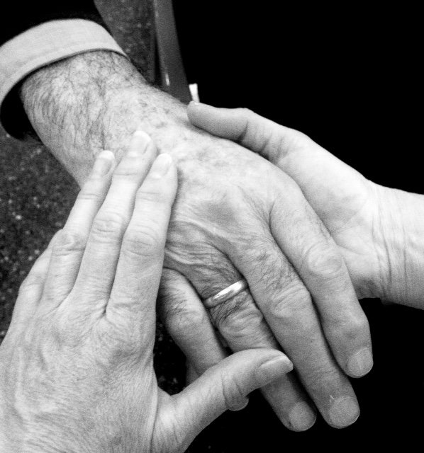 CorpoSalutMS's tweet photo. S'inicia el cicle de reunions informatives Espai Cuidador al CAP Calella. Demà sessió "La persona gran i el seu cuidador/a" amb la Dra.Curós https://t.co/dzlVaWdXIo