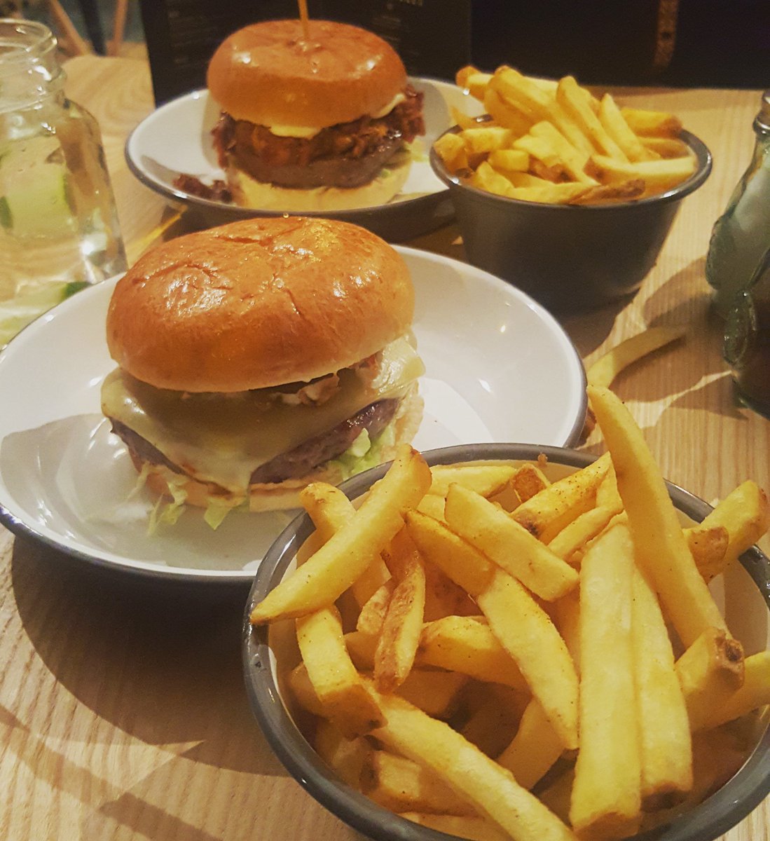 Had this less than 24 hours ago and I'm craving it again. <a href="/Gotbeefco/">Got Beef™</a> #Canton is a triumph. #Marmite #NoSeriously #MarmiteBurger #FoodPorn