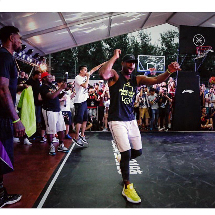 DwyaneWade's tweet image. How I felt when I got up this morning. Tomorrow ain't promised so enjoy today! #LiveLyfe