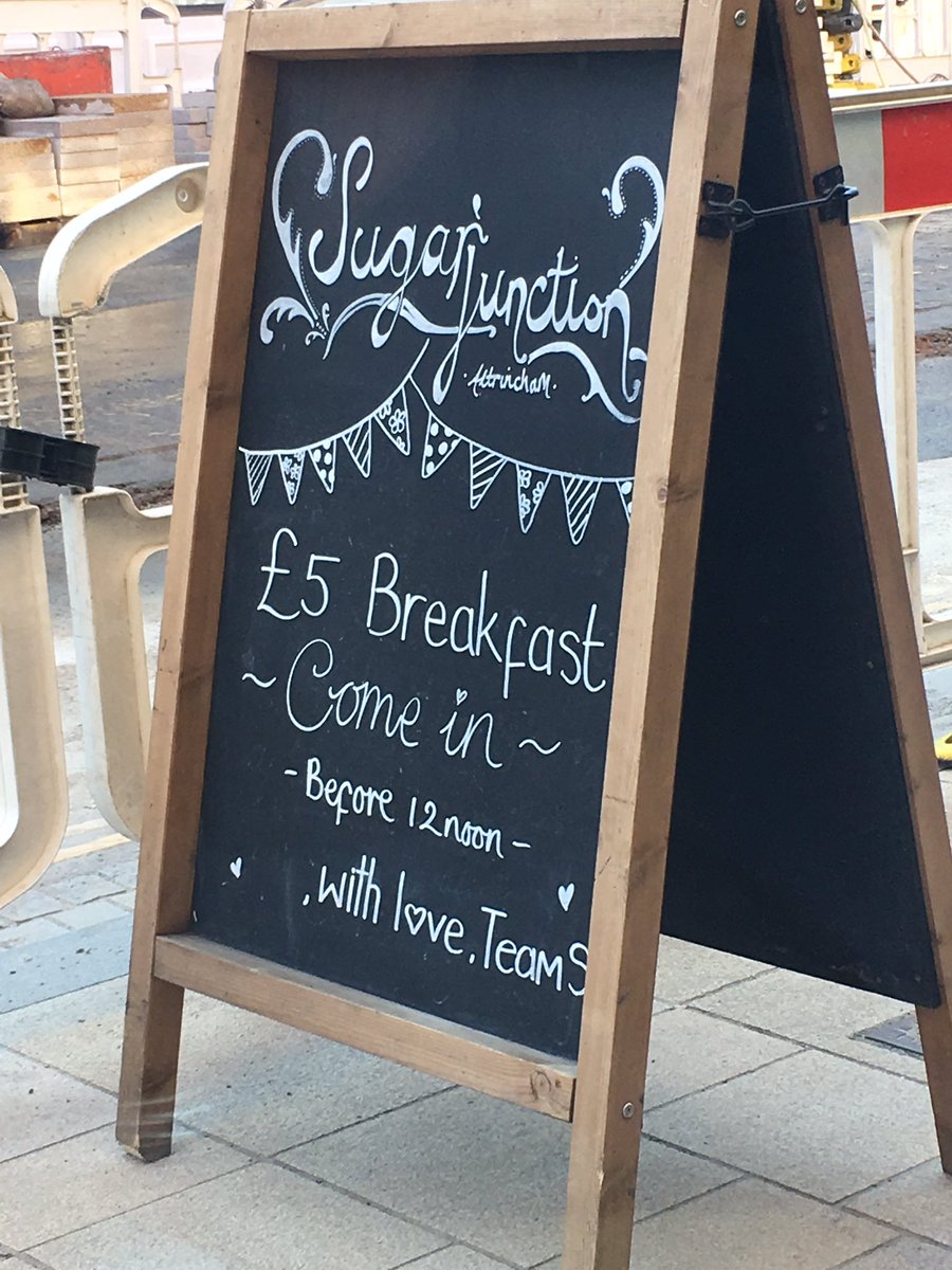 veritymc100's tweet photo. Lovely full English today @SJAltrincham 🍳🥓🥓☕️ all breakfasts £5 offer is great #altrincham #sugarjunction #fullenglish #breakfast #cheshire https://t.co/4h8yKs2NlI