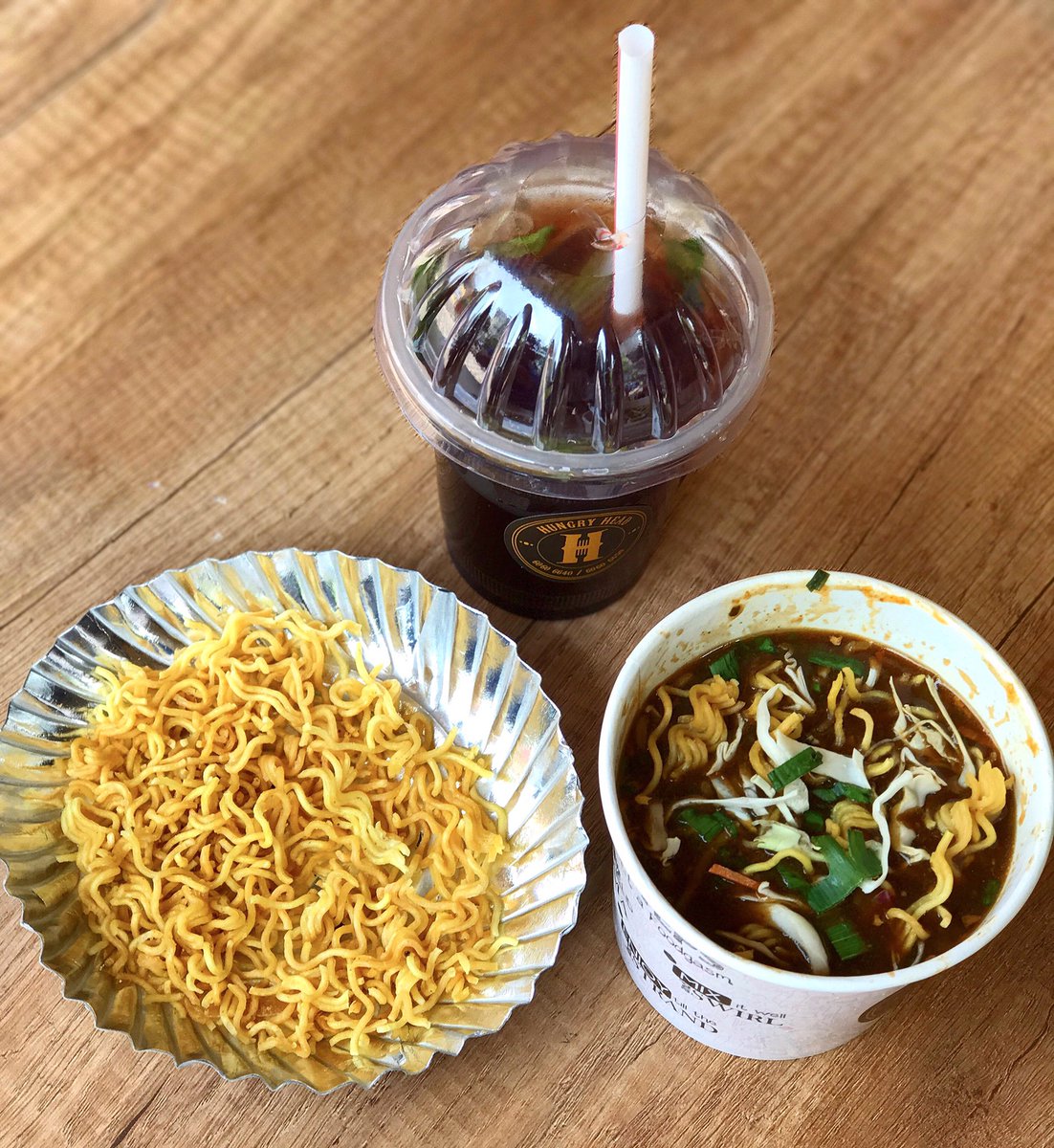 yummitment's tweet photo. People can't imagine life without cellphones. I can't imagine life without #Maggi.
Manchow Maggi at #HungryHead.
#MumbaiFood #Yummitment https://t.co/d2fJWtzrTk