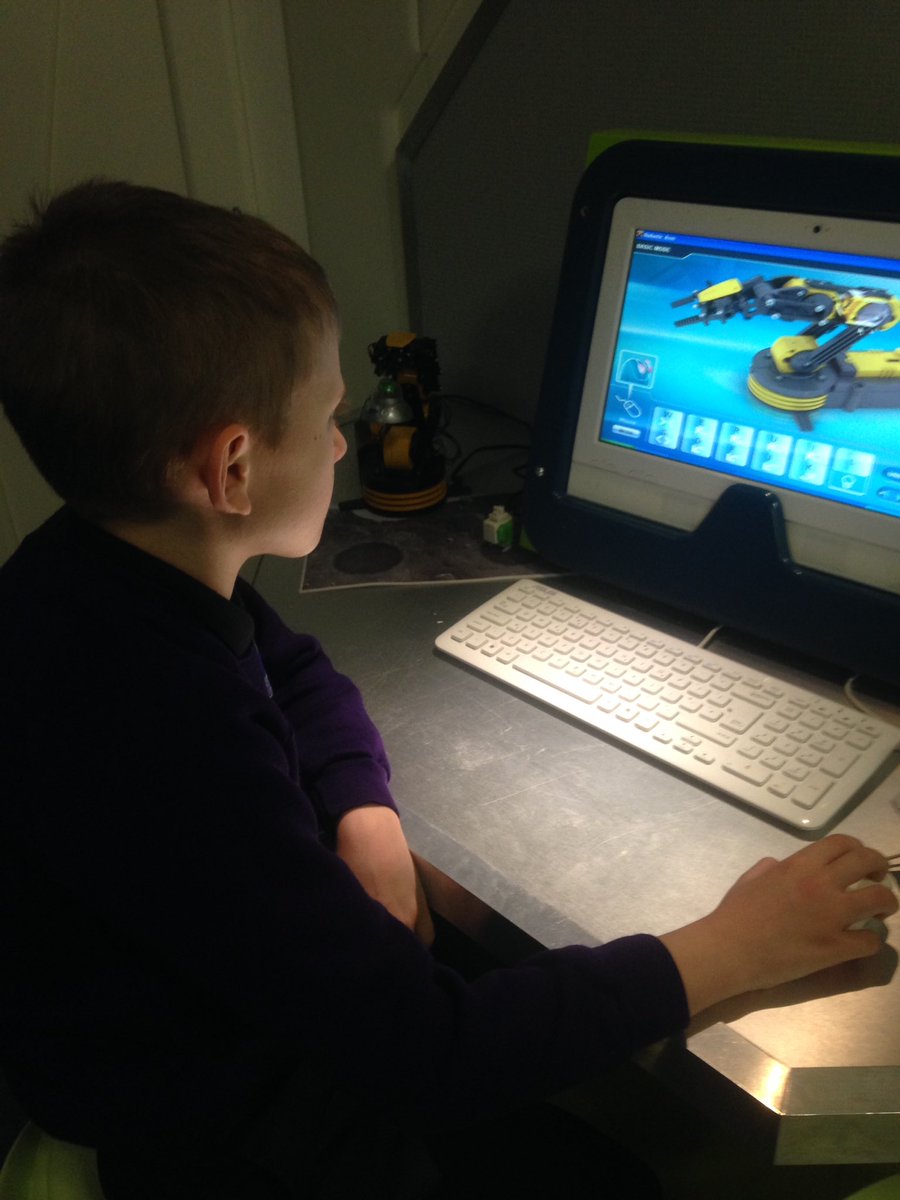 HEY Children's Uni tweet media