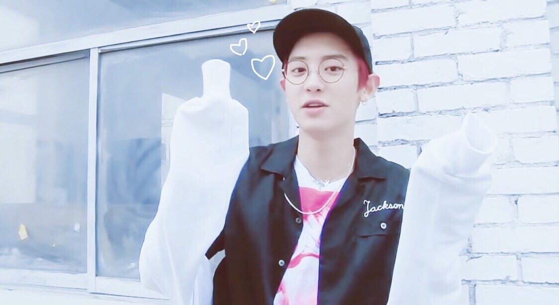 __Pcy_Bbh__'s tweet photo. 仲良くしてくれる方 🗣🎀💞 #Twitter上にいるEXOペンさん全員と繋がるのが密かな夢だったりするのでとりあえずこれを見たEXOペンさんはRTもしくはフォローしていただけると全力でフォローしに行きます https://t.co/rT3MMVFUQJ