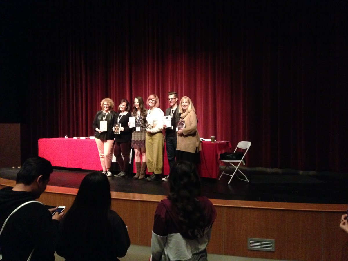 MissionMS_Lib's tweet image. Ontario Teen Book Fest a great event for our teens to meet and speak to authors of fascinating books.  Great job #ontariotbf