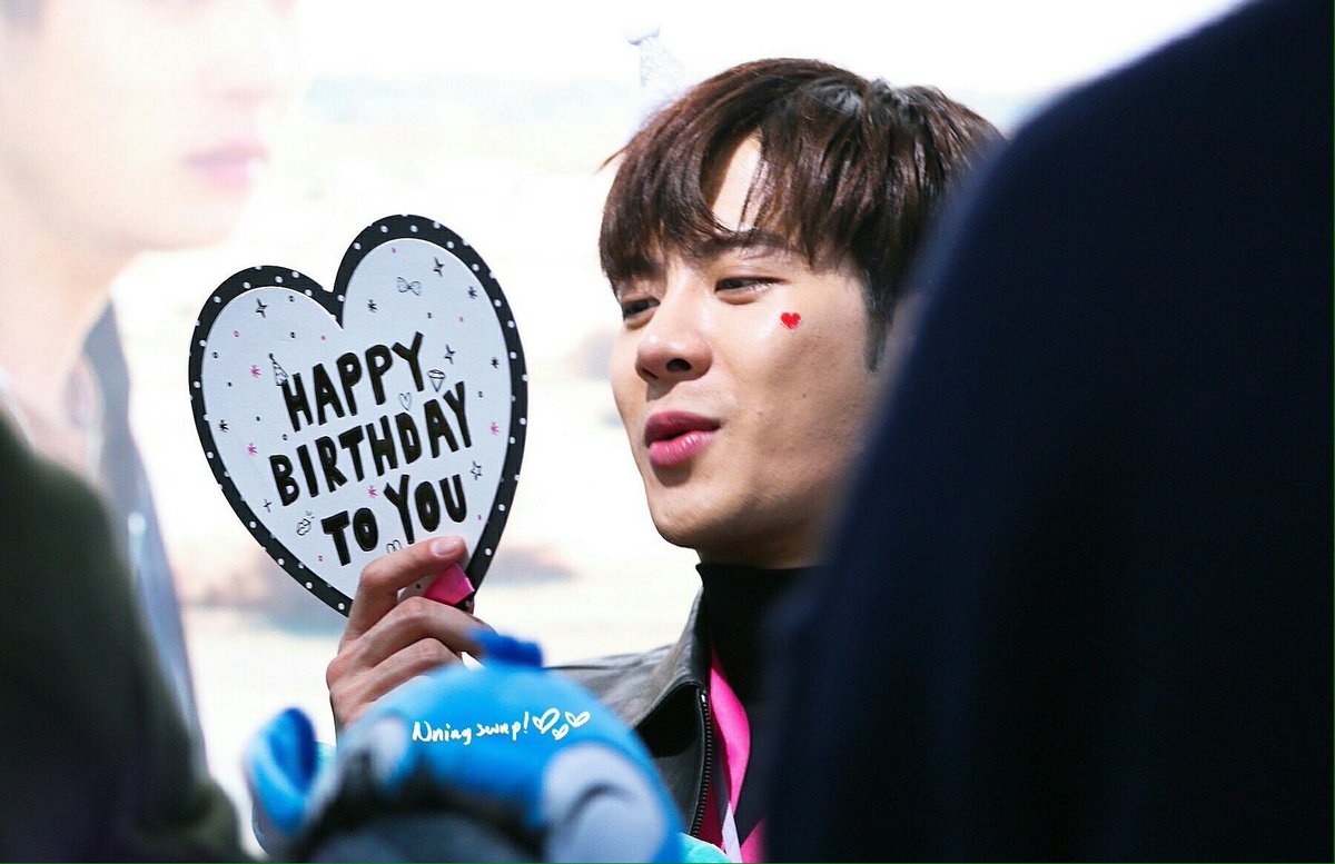 WANGYlENS's tweet photo. Happy Birthday to my light. Thank you for being you and bringing a smile to so many people. I love you ❤️ #KINGJACKSONDAY https://t.co/oNYSR8s4Ie